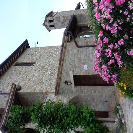 Agriturismo La Torraccia Todi Eksteriør billede
