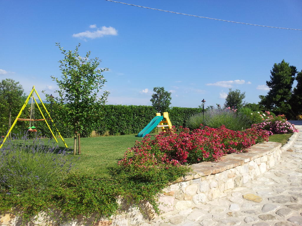 Agriturismo La Torraccia Todi Eksteriør billede