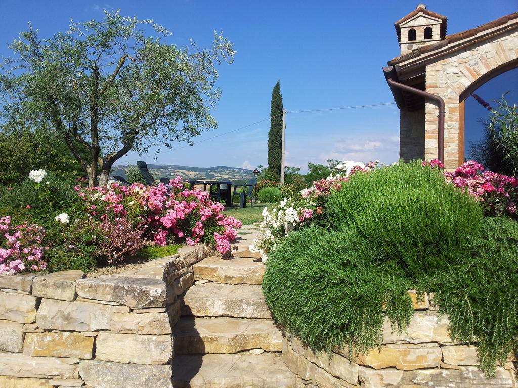 Agriturismo La Torraccia Todi Eksteriør billede