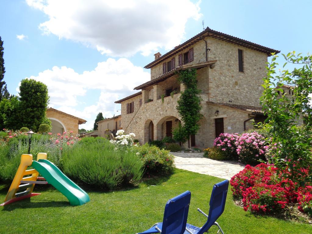 Agriturismo La Torraccia Todi Eksteriør billede