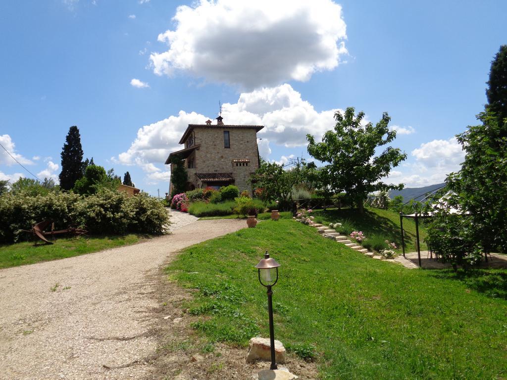 Agriturismo La Torraccia Todi Eksteriør billede
